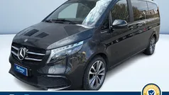 Grigio Usata 2023 Mercedes V250 Premium Monovolume | 54.500 € (Buon prezzo)
