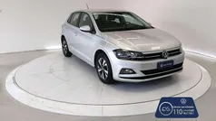 Argento Usata 2021 VW Polo Comfortline Tre volumi | 15.200 € (Buon prezzo)
