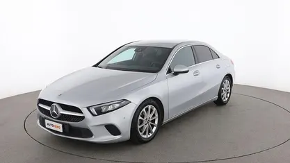 Usata 2020 Mercedes A200 Berlina | 25.299 € (Buon prezzo)