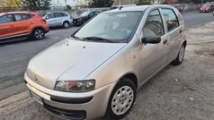 Grigio Usata 2003 Fiat Punto Tre volumi | 2200 € (Buon prezzo)