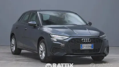 Usata Audi A3 Business 116 CV (85 kW) 2023 Grigio Berlina