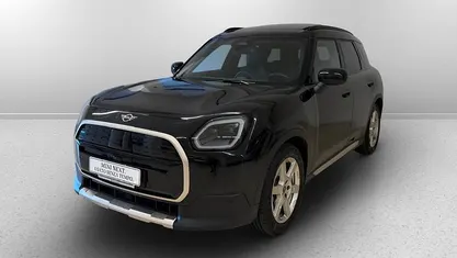 Midnight schwarz Usata 2024 Mini Countryman Favoured SUV | 36.000 € (Buon prezzo)