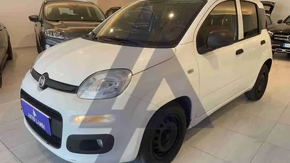 Usata Fiat Panda Pop 80 CV (58 kW) 2017 Bianco Utilitaria