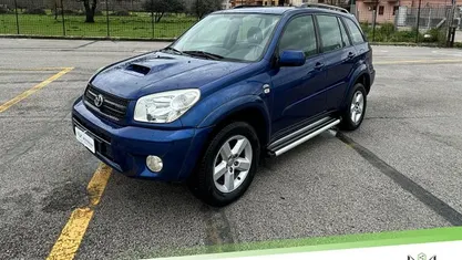 Usata Toyota RAV4 Sol 116 CV (85 kW) 2006 SUV