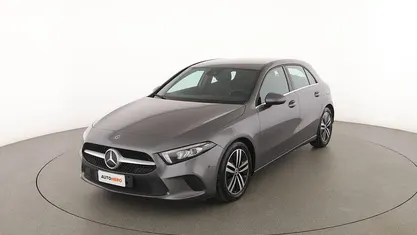 Usata Mercedes A180 Business 116 CV (85 kW) 2019 Grigio Berlina