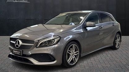 Usata Mercedes A200 Premium 136 CV (100 kW) 2018 Gray Utilitaria