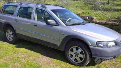 Usata Volvo XC70 163 CV (119 kW) 2004 Bluazzurro Station wagon