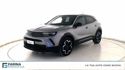 Usata Opel Mokka Ultimate 136 CV (100 kW) 2024 Grigio chiaro/tetto nero SUV