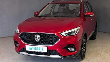 Usata MG ZS Comfort 106 CV (77 kW) 2023 Rosso SUV