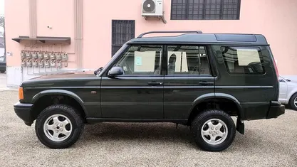 Verde Usata 2001 Land Rover Discovery 2 SUV | 8000 €