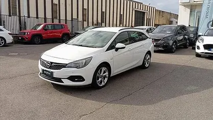 Bianco Usata 2020 Opel Astra GS Line Station wagon | 12.500 € (Buon prezzo)