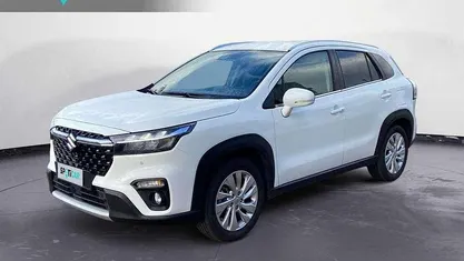Bianco Usata 2023 Suzuki SX4 S-Cross SUV | 21.900 € (Buon prezzo)