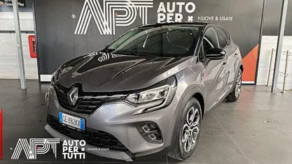 Usata Renault Captur Intens 101 CV (74 kW) 2021 Nero SUV