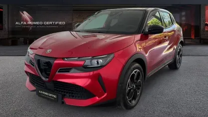 Usata Alfa Romeo GT Junior Edizione Speciale 114 kW (156 CV) 2025 Rosso Cabrio