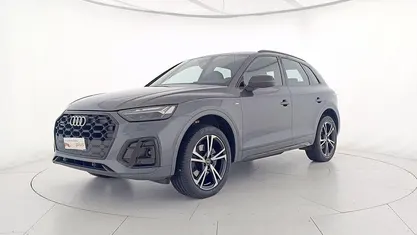 Usata Audi Q5 S-line plus 204 CV (150 kW) 2022 Grigio daytona perlato SUV