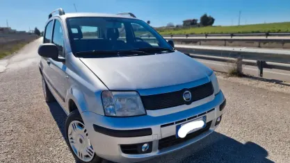 Usata Fiat Panda Classica 80 CV (58 kW) 2012 Argento Utilitaria