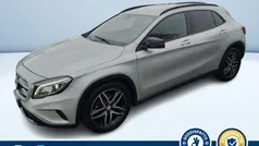 Grigio metallizzato Usata 2015 Mercedes GLA220 Premium SUV | 20.500 € (Ottimo prezzo)