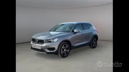 Usata Volvo XC40 Inscription 155 CV (114 kW) 2021 Blu SUV