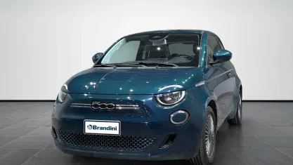 Usata Fiat 500e La Prima 42 kW (58 CV) 2022 Blu iron Berlina
