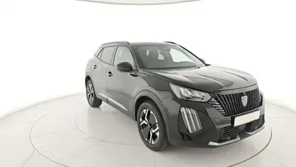 Usata Peugeot 2008 Allure 101 CV (74 kW) 2025 Nero SUV
