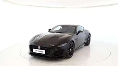 Nero Usata 2022 Jaguar F-Type R-Dynamic Coupé | 53.500 € (Buon prezzo)