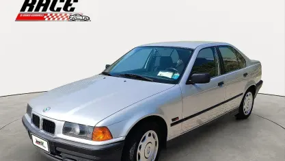 Usata BMW 316 Efficient Dynamics 103 CV (75 kW) 1993 Gray Berlina