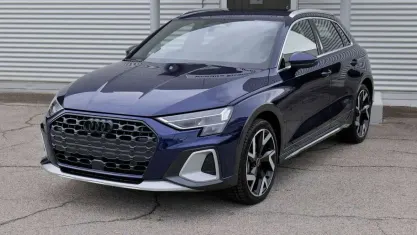 Nuova Audi A3 Ambiente 150 CV (110 kW) 2026 Blu/azzurro Berlina
