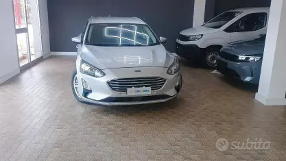 Usata Ford Focus Business Edition 120 CV (88 kW) 2020 Grigio Station wagon