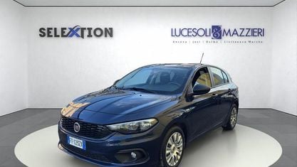 Käytetty Fiat Tipo Pop 2019 Sininen Sedan