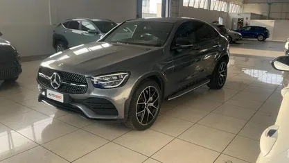 Usata Mercedes GLC300 Executive 245 CV (180 kW) 2022 Grigio Coupé