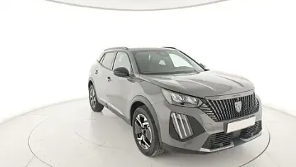 Begagnad Peugeot 2008 Allure 101 HK (74 kW) 2025 Grå SUV