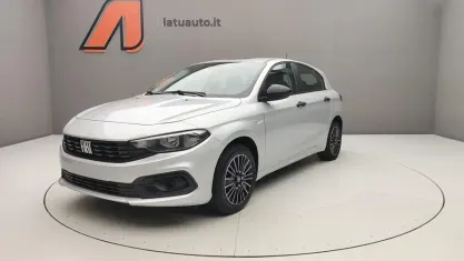 Usata Fiat Tipo 101 CV (74 kW) 2023 Grigio Berlina