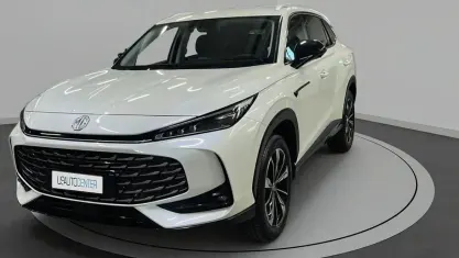 Usata MG HS Comfort 170 CV (125 kW) 2025 Bianco SUV