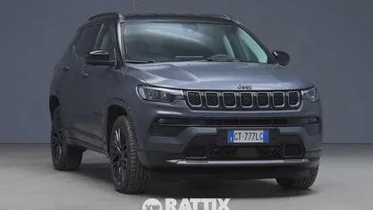 Grigio Usata 2024 Jeep Compass SUV | 27.062 € (Buon prezzo)