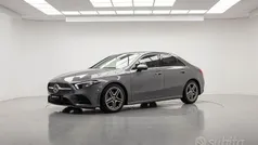 Grigio scuro Usata 2019 Mercedes A180 Premium Tre volumi | 24.290 € (Buon prezzo)