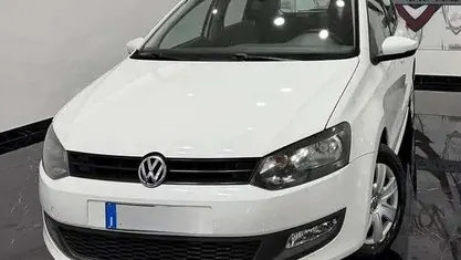 Bianco Usata 2012 VW Polo Comfortline Due volumi | 4000 € (Super prezzo)