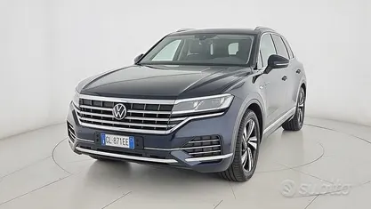 Usata VW Touareg Elegance 231 CV (169 kW) 2022 Blu SUV