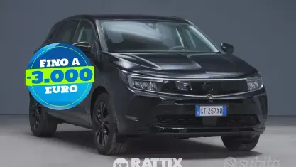 Usata Opel Grandland X S 131 CV (96 kW) 2024 Karbon black SUV