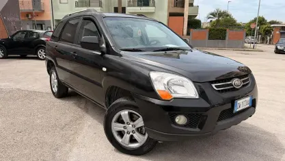 Usata Kia Sportage Active 141 CV (103 kW) 2009 Nero SUV