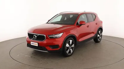 Usata Volvo XC40 Business Edition 261 CV (191 kW) 2020 Rosso SUV