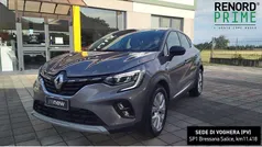 Grigio scuro Usata 2022 Renault Captur Intens SUV | 15.900 € (Buon prezzo)