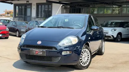 Usata Fiat Punto Street 75 CV (55 kW) 2014 Blu Utilitaria