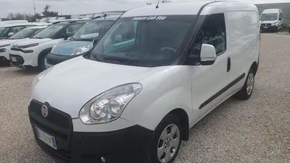 Usata Fiat Doblò 105 CV (77 kW) 2014 Bianco Monovolume