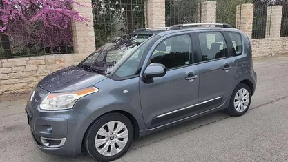 Grigio Usata 2011 Citroën C3 Picasso Monovolume | 4600 € (Buon prezzo)