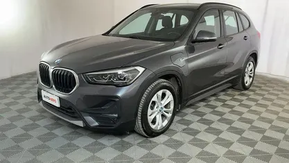 Begagnad BMW X1 Advantage 220 HK (161 kW) 2021 Grå SUV