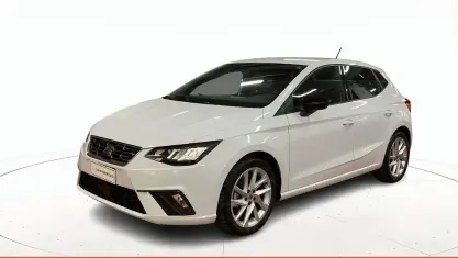 Usata Seat Ibiza FR 116 CV (85 kW) 2025 Bianco / pastello Utilitaria