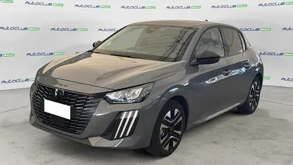 Usata Peugeot 208 Allure 101 CV (74 kW) 2025 Grigio Utilitaria