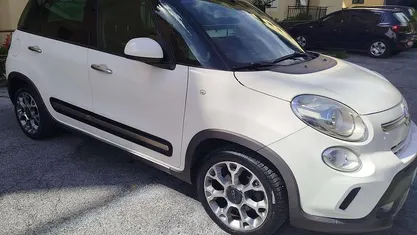 Usata Fiat 500L Trekking 95 CV (69 kW) 2016 Bianco Monovolume