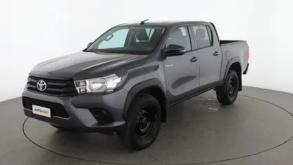 Usata Toyota HiLux Comfort 150 CV (110 kW) 2019 Grigio Pick-up