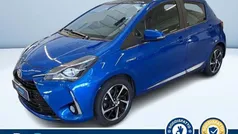 Blu metallizzato Usata 2019 Toyota Yaris Hybrid Style Tre volumi | 13.900 € (Buon prezzo)